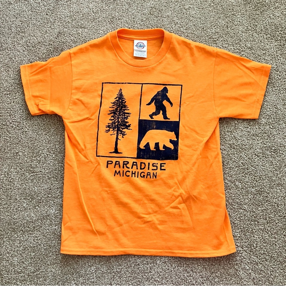 PARADISE Michigan Delta Orange Kids Medium‎ Nature Tee NWOT